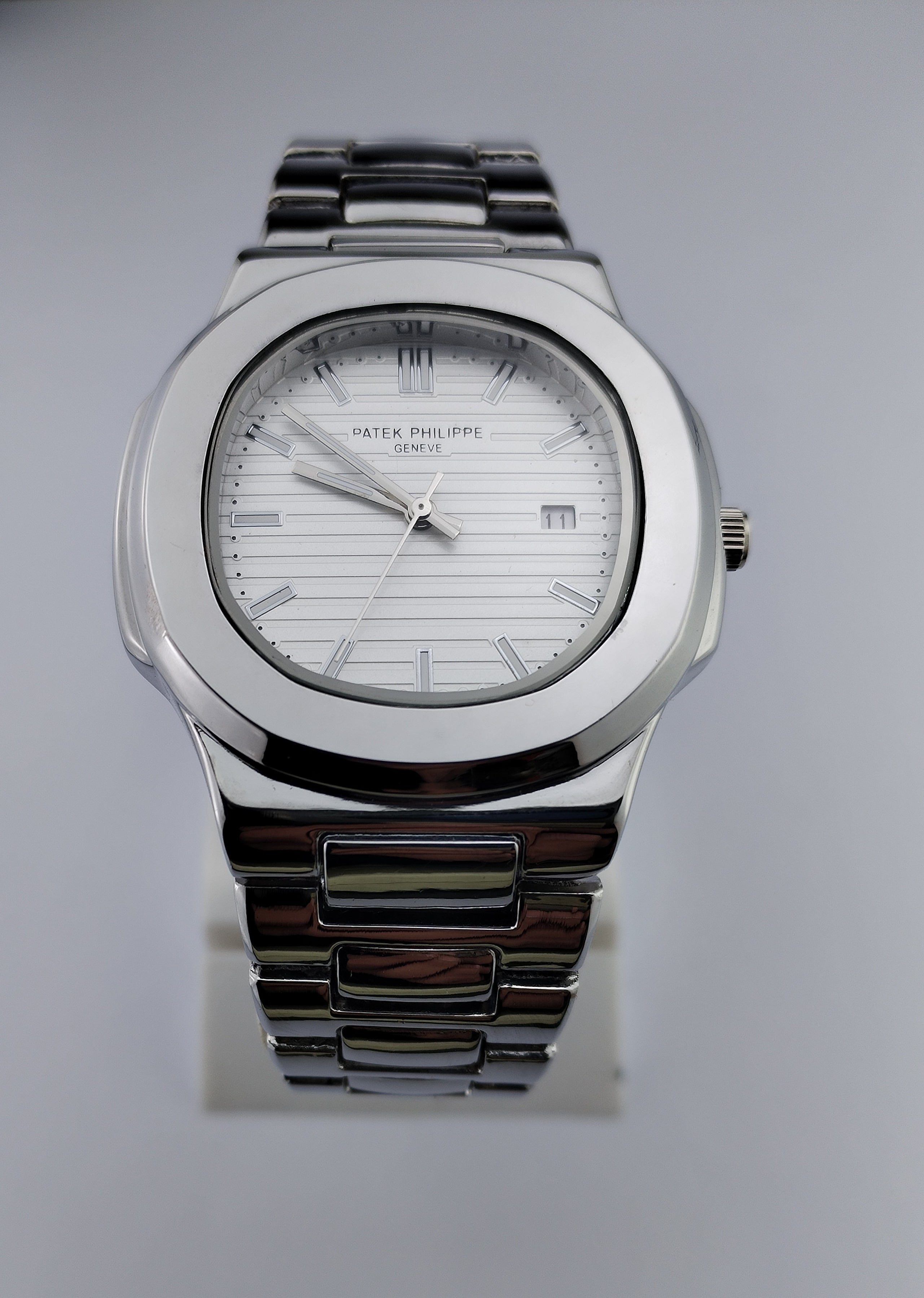 Patek Philippe quartz white dial